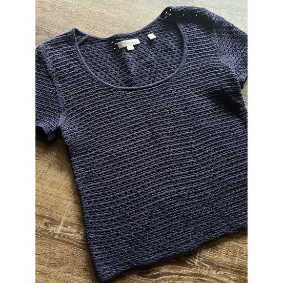 Vince Navy Blue Textured Scoop Neck Top Size Small - Picture 5 of 8